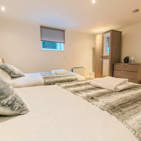 St James House Apartment